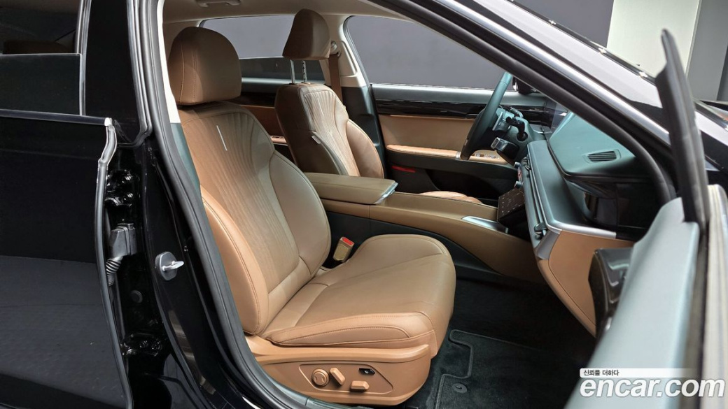 Hyundai Grandeur 2,5 Gasoline 2WD, 2025