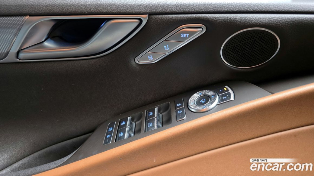 Genesis G80 Gasoline 2.5 Turbo AWD, 2022