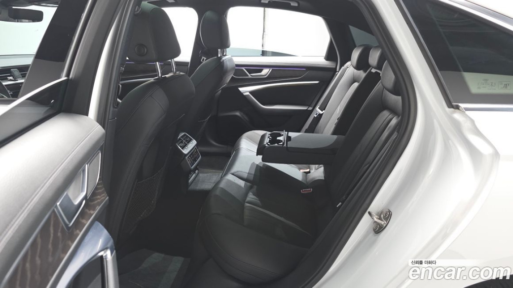 Audi A6 40 TDI Premium, 2022