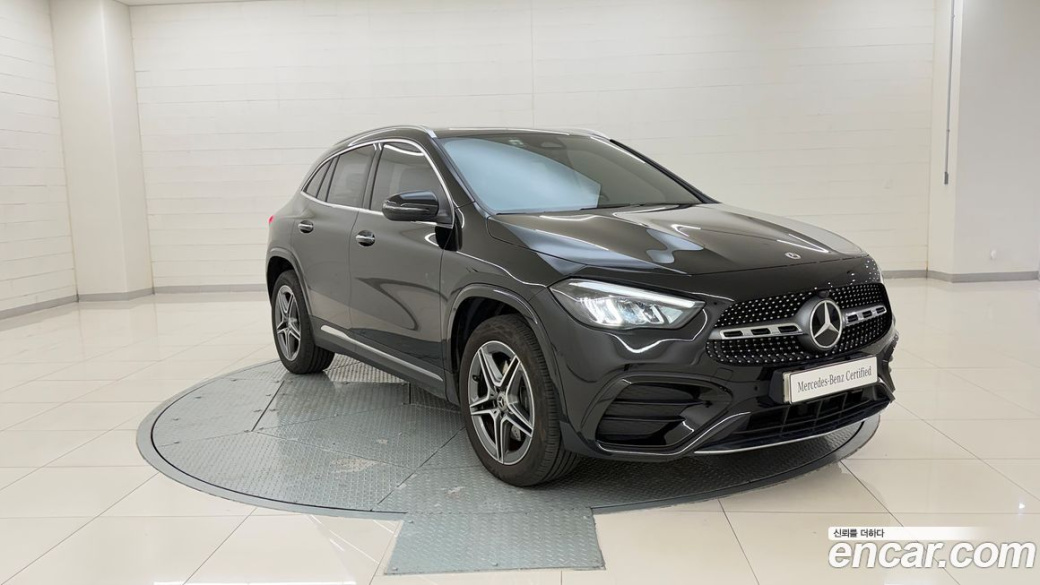 Mercedes-Benz GLA-Class GLA250 4MATIC, 2025