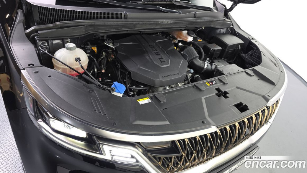 Kia Carnival 9-Seater Noblesse, 2023