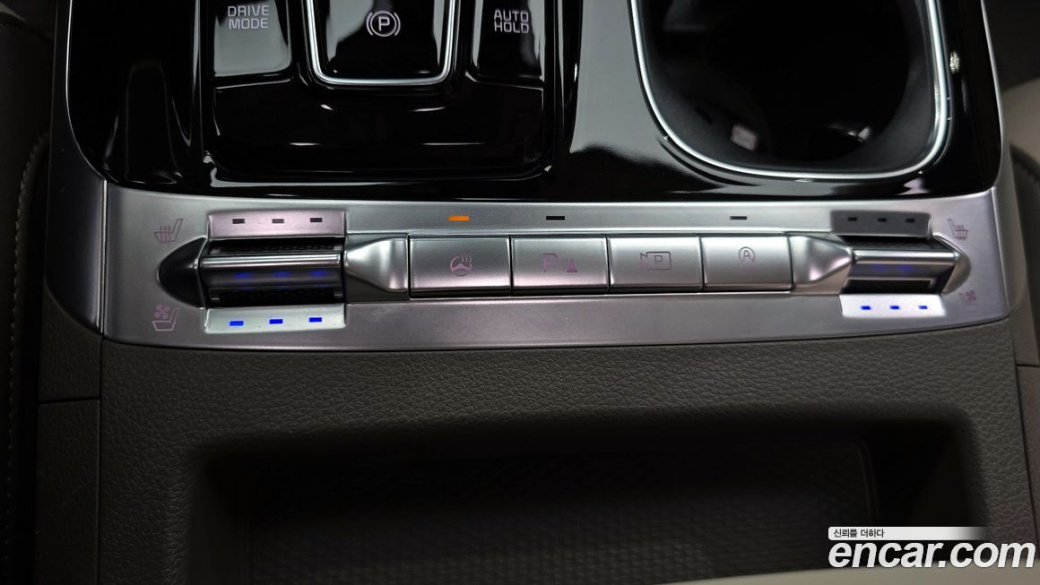 Kia Carnival 9-Seater Noblesse, 2022