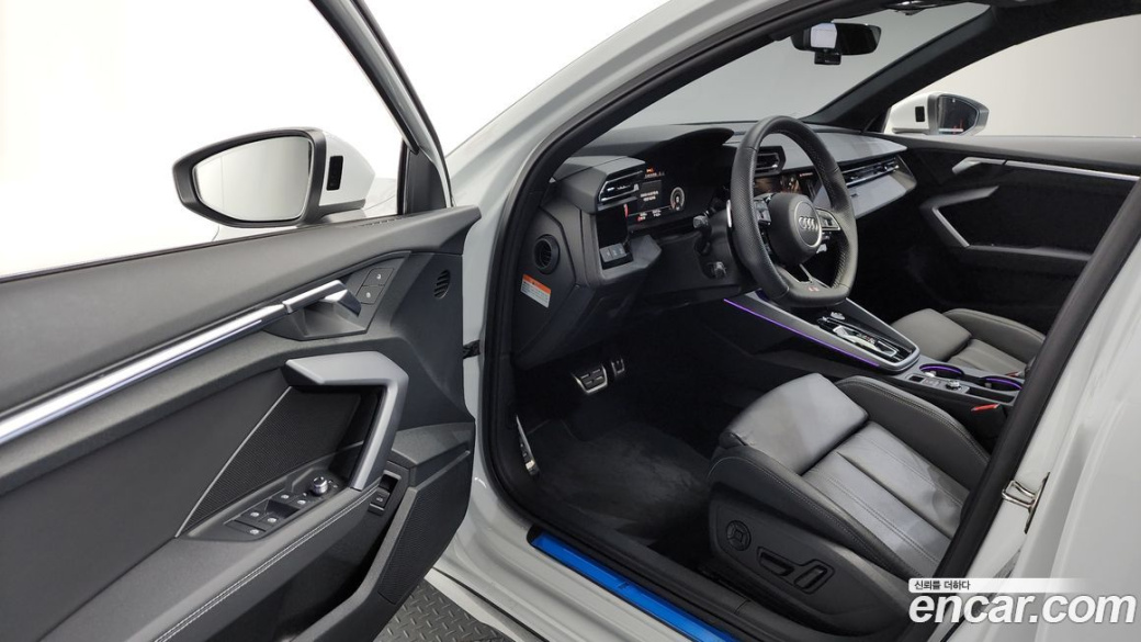 Audi A3 40 TFSI Premium, 2025