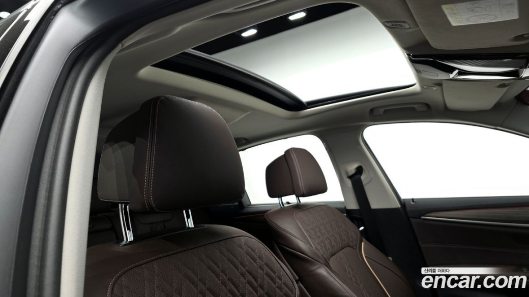 BMW 5-Series 530i xDrive Luxury, 2023