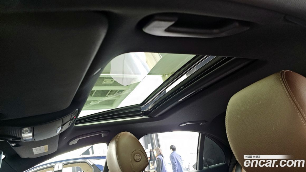 Mercedes-Benz E-Class E350 4MATIC Avantgarde, 2022