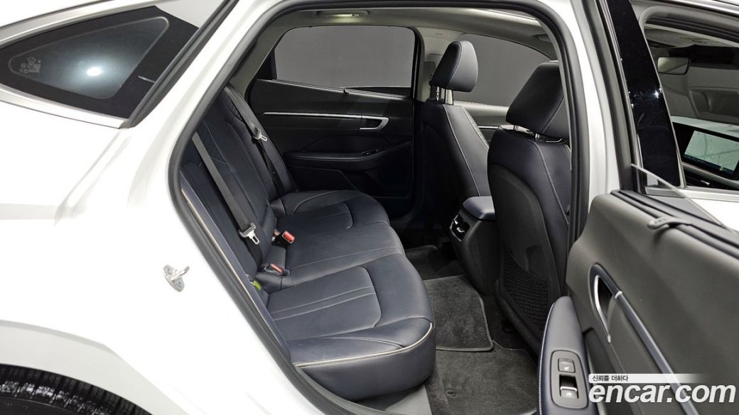 Hyundai Sonata 2.0, 2024