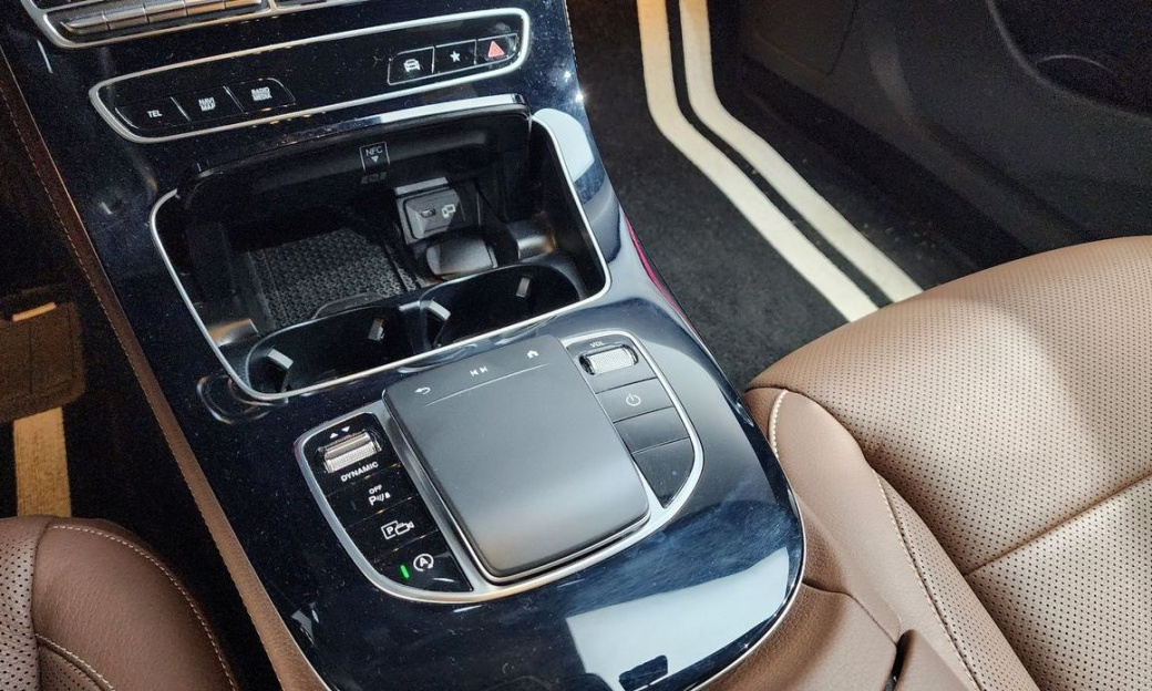 Mercedes-Benz E-Class E250 Avantgarde, 2023