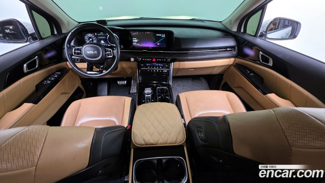 Kia Carnival 9-Seater Signature, 2022