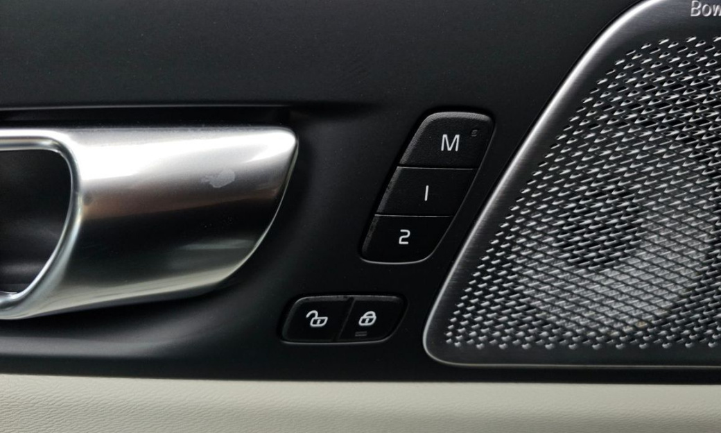 Volvo XC60 B5 Ultra Bright Air Sus, 2026