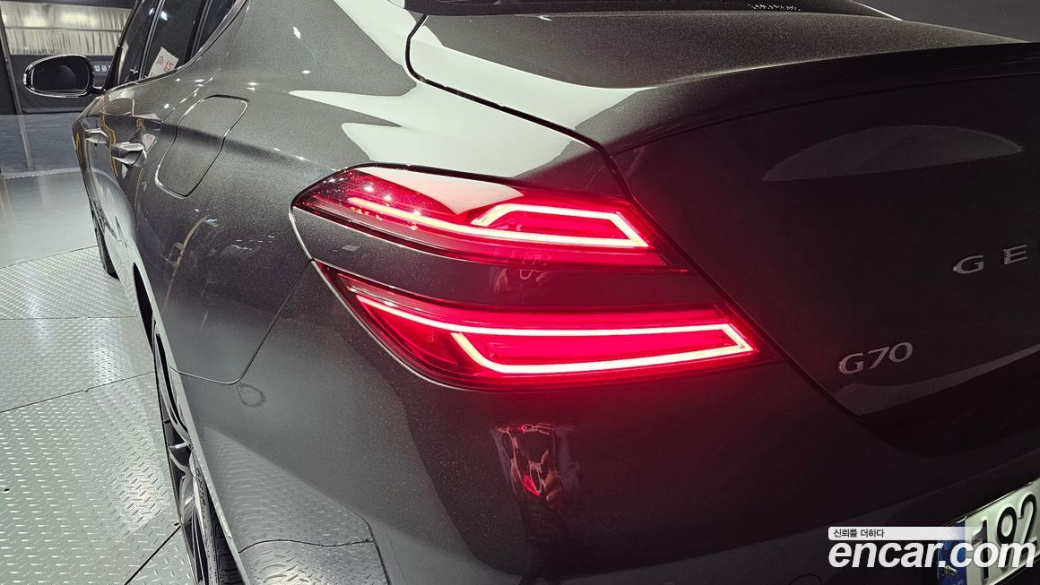 Genesis G70 Gasoline 2.0T 2WD, 2023