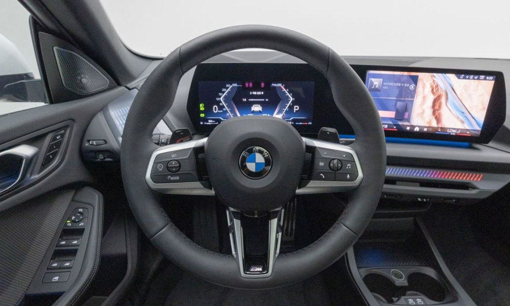 BMW 2-Series 220 M Sport, 2025