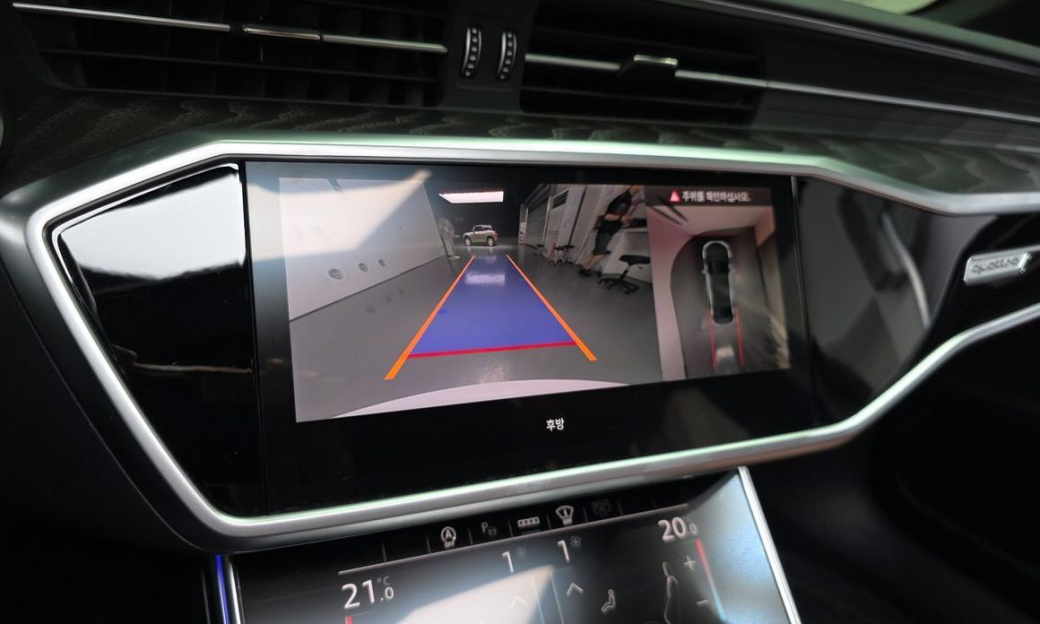 Audi A6 45 TFSI Quattro Premium, 2023