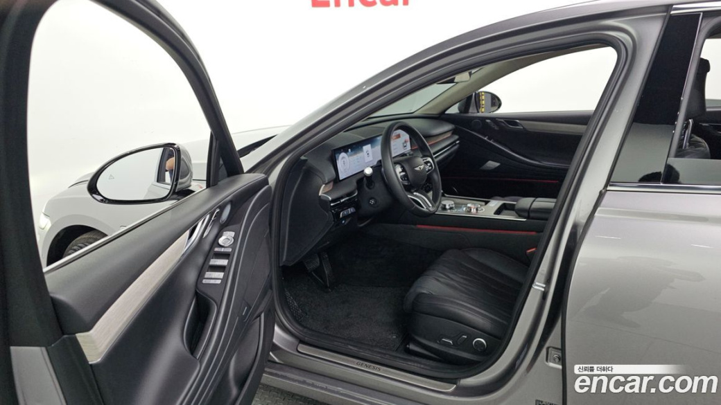 Genesis G80 Gasoline 2.5 Turbo AWD, 2025