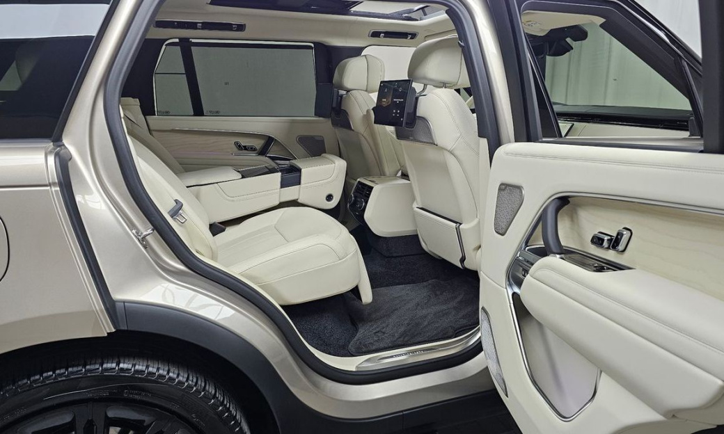 Land Rover Range Rover P530 Autobiography Long Wheel Base, 2024