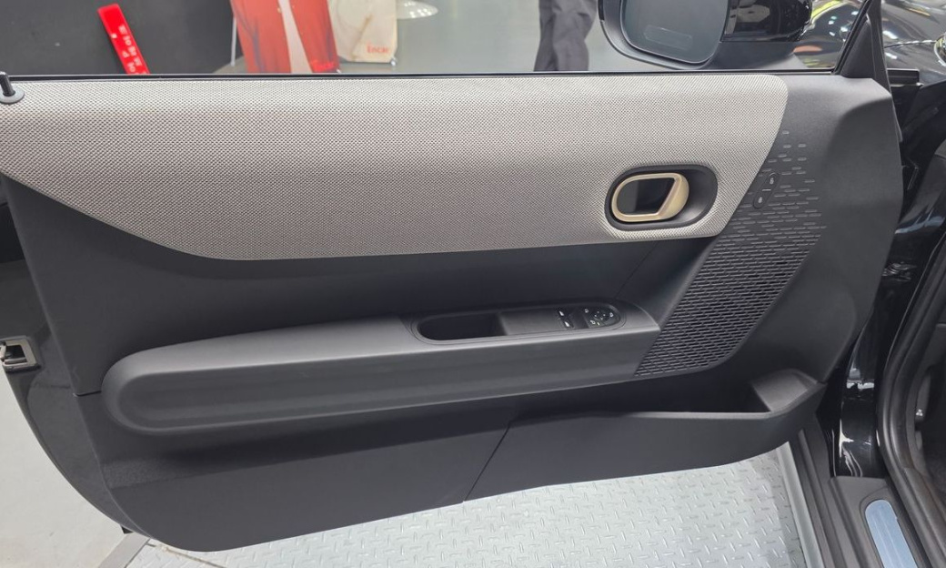 Mini Cooper Favoured, 2025