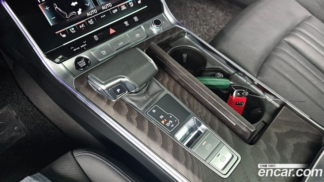 Audi A6 45 TFSI Quattro Premium, 2023
