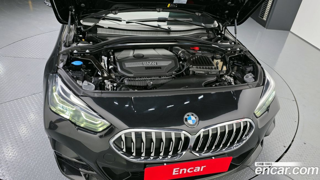 BMW 2-Series 220i M Sports, 2024