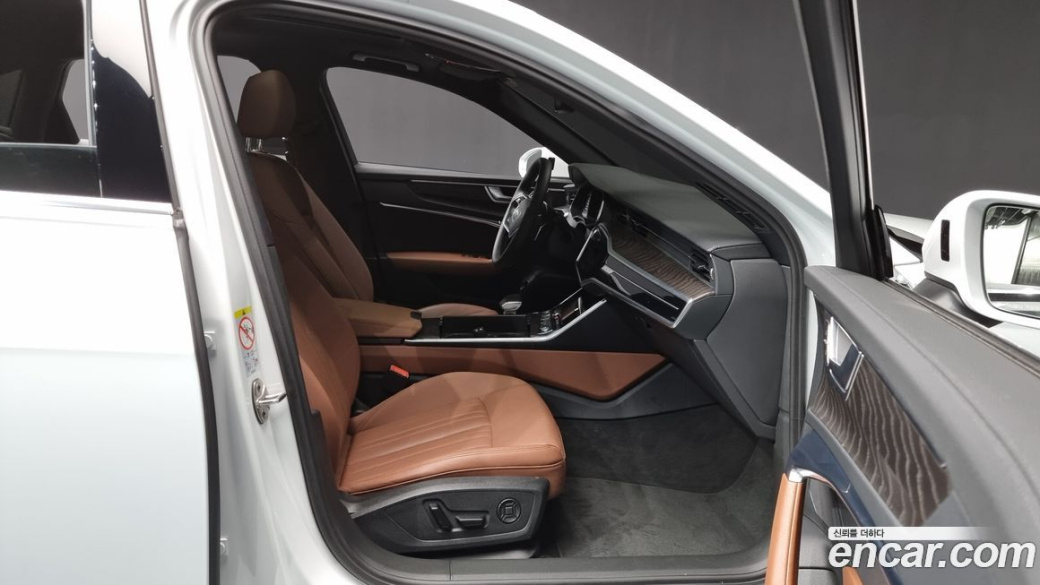 Audi A6 45 TFSI Quattro Premium, 2022