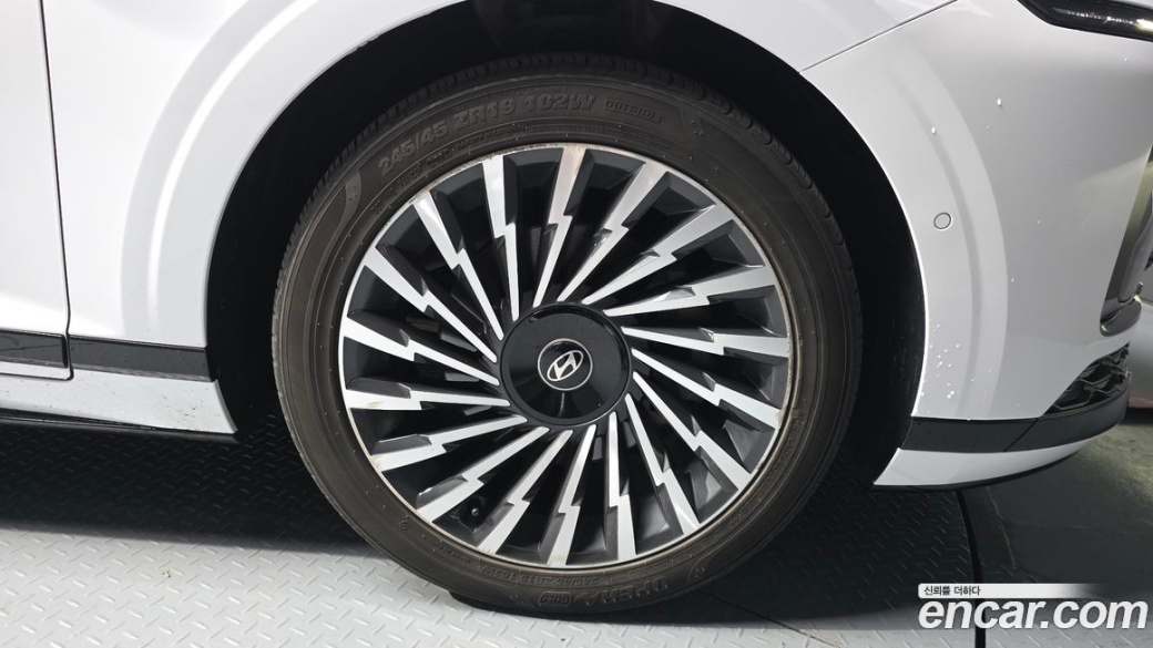Hyundai Grandeur 2,5 Gasoline 2WD, 2023