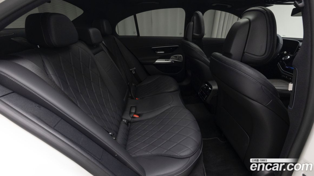 Mercedes-Benz E-Class E450 4MATIC Exclusive, 2024