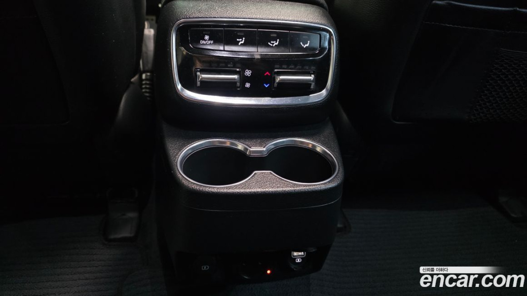 Kia Mohave Diesel 3.0 4WD 6-Seater, 2022