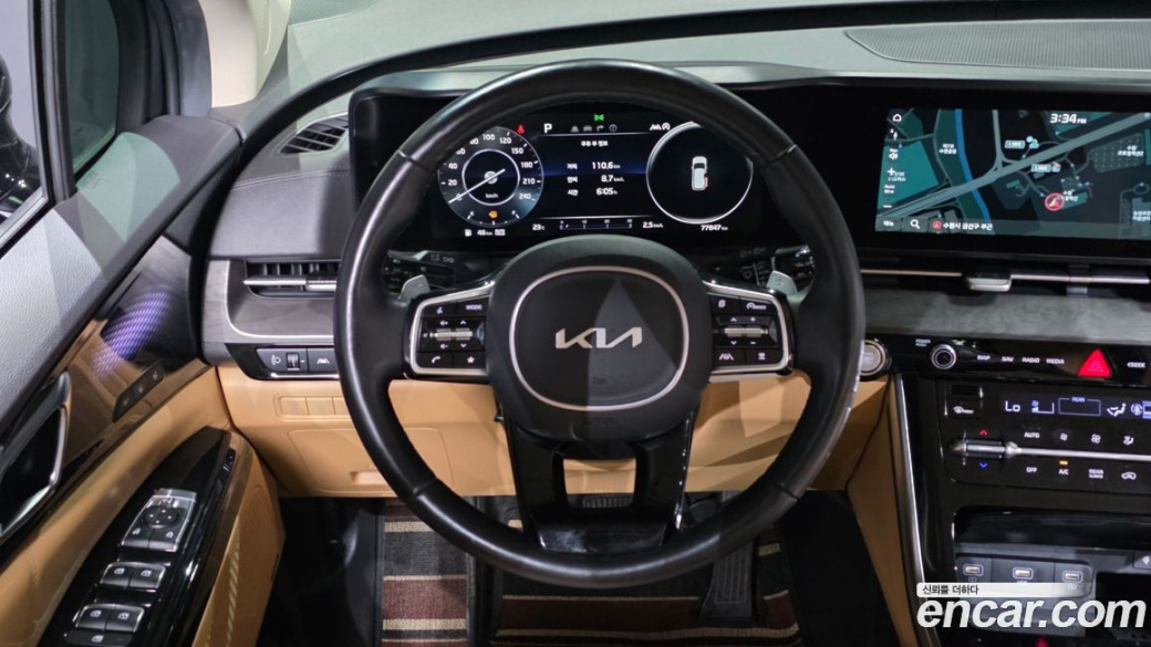 Kia Carnival 7-Seater Signature, 2022