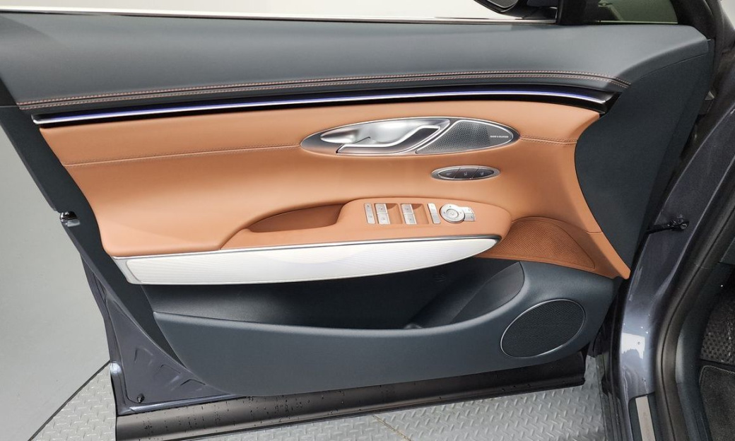 Genesis GV70 2.5T Gasoline AWD, 2025