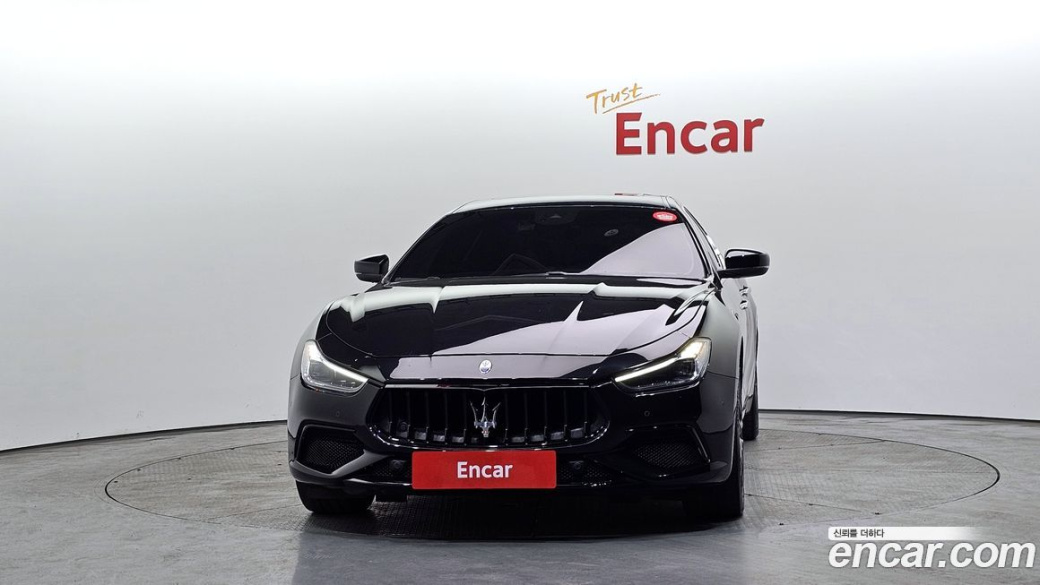 Maserati Ghibli 3.0 Modena, 2022