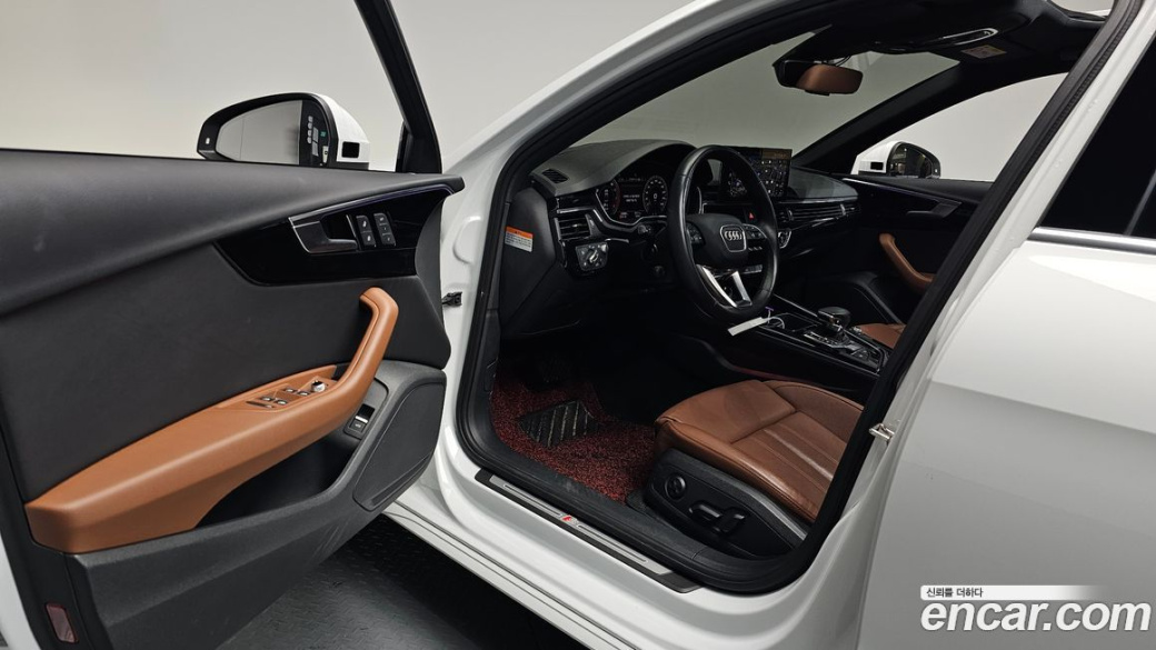 Audi A4 40 TFSI Premium, 2021