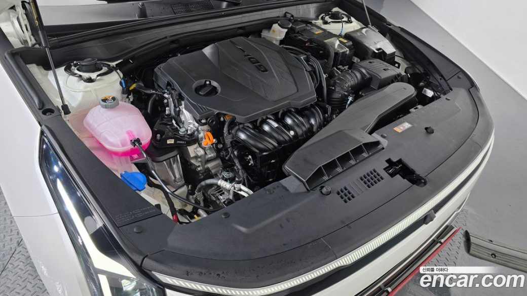 Kia K8 2.5 Gasoline 2WD, 2025