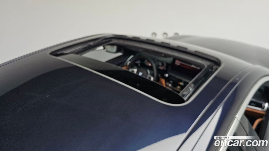 BMW 5-Series 520i M Sport, 2023
