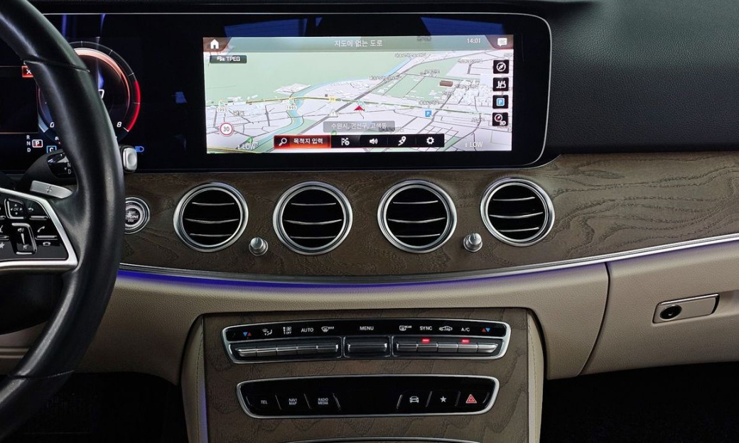 Mercedes-Benz E-Class E250 Exclusive, 2022