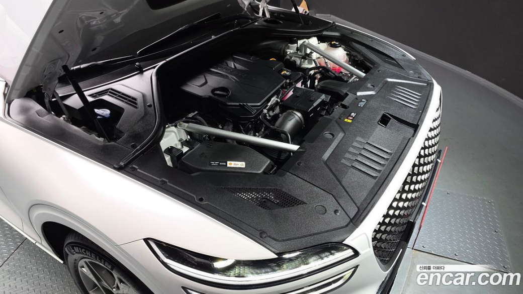 Genesis GV70 2.5T Gasoline AWD, 2024