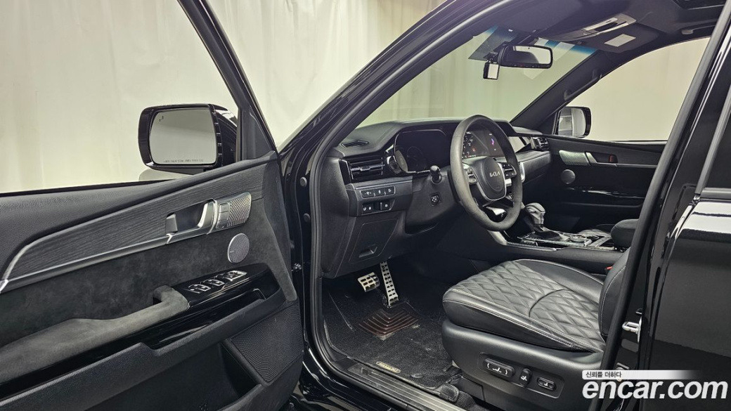 Kia Mohave Diesel 3.0 4WD 6-Seater, 2022
