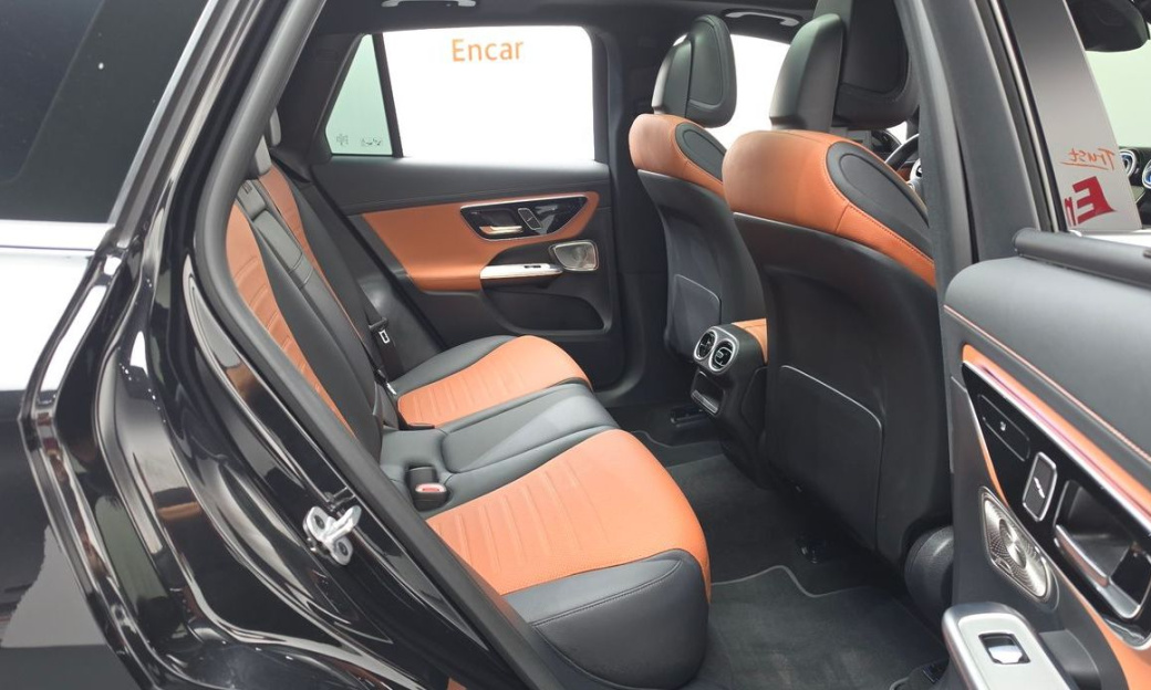 Mercedes-Benz GLC-Class GLC300 4MATIC AMG Line, 2023