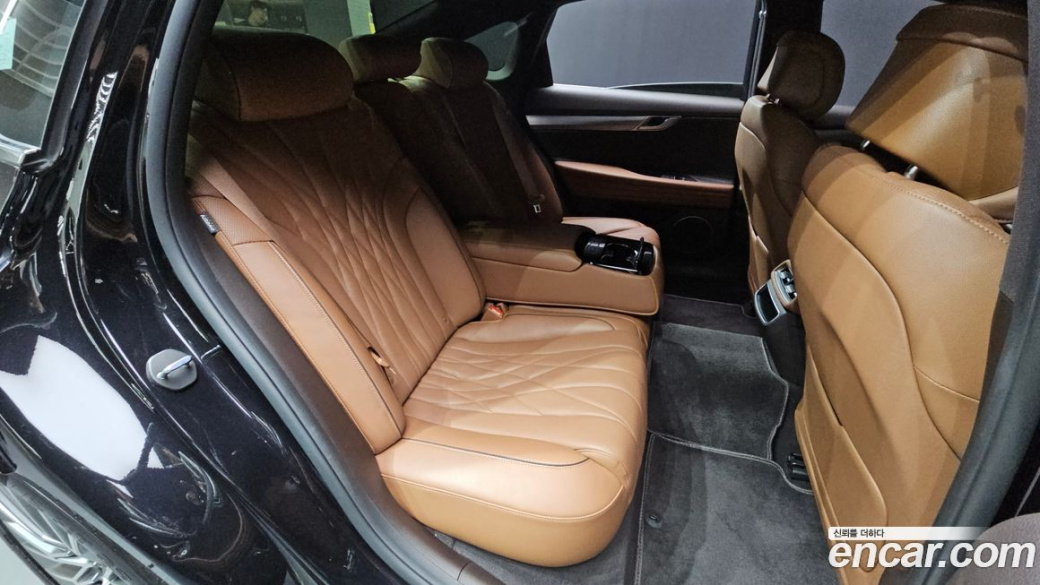 Genesis G80 Gasoline 2.5 Turbo AWD, 2024