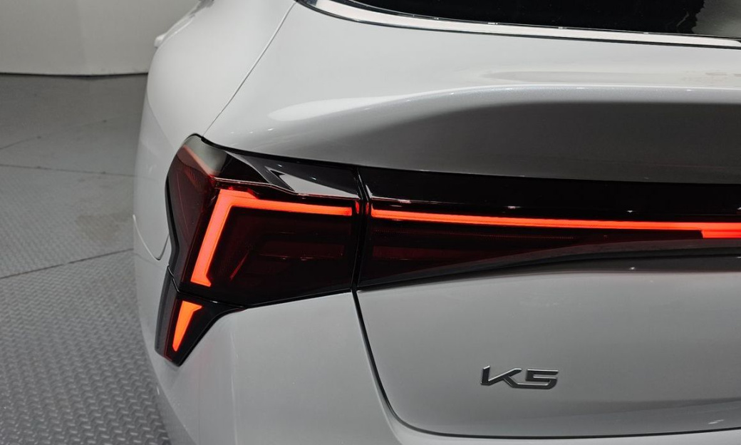 Kia K5 2.0, 2024