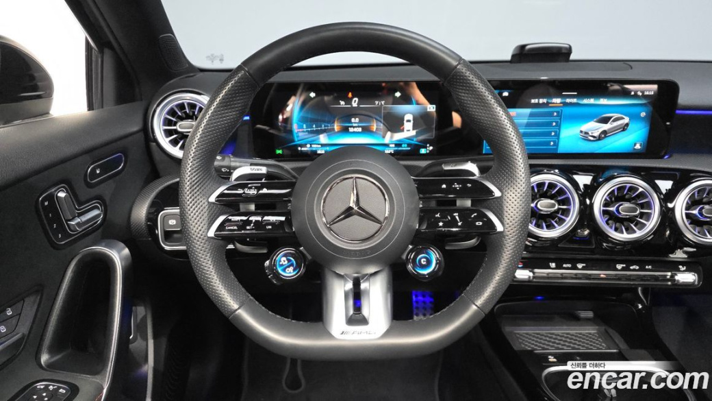 Mercedes-Benz A-Class AMG A35 4MATIC Sedan, 2024