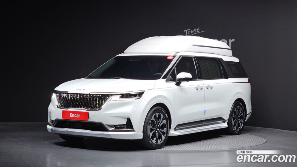 Kia Carnival 7-Seater Hi-Limousine, 2022