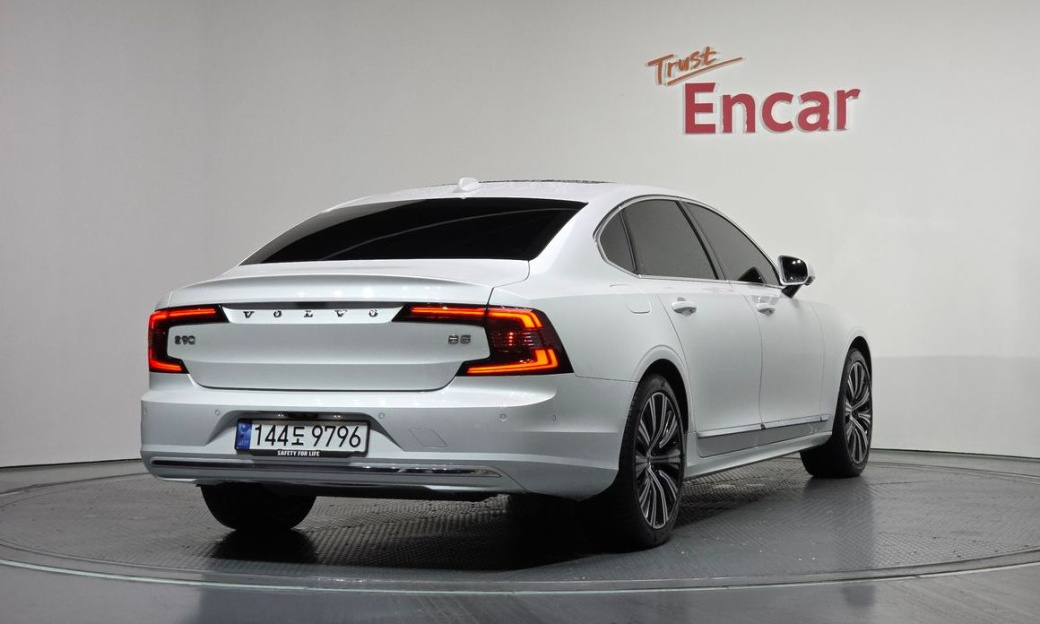 Volvo S90 B5 Ultimate Bright, 2024