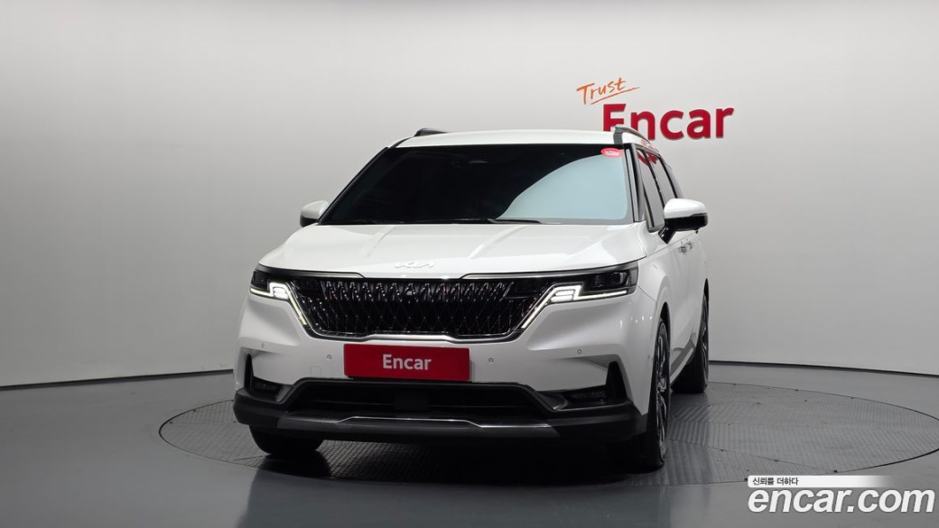 Kia Carnival 7-Seater Signature, 2022