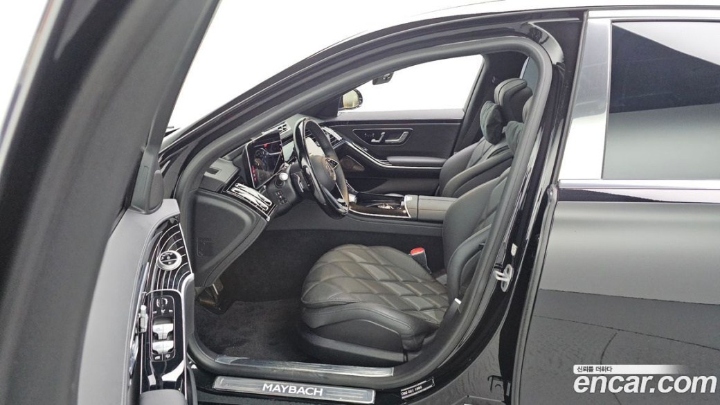 Mercedes-Benz S-Class Maybach S580 4MATIC, 2024