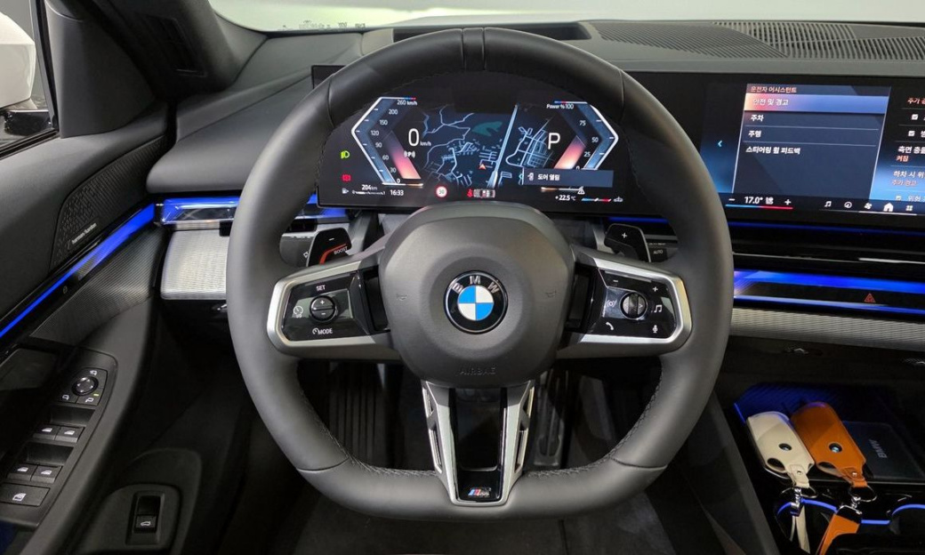 BMW 5-Series 520i M Sport, 2025