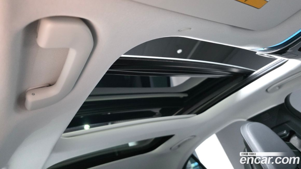 Mercedes-Benz E-Class E200 Avantgarde, 2025