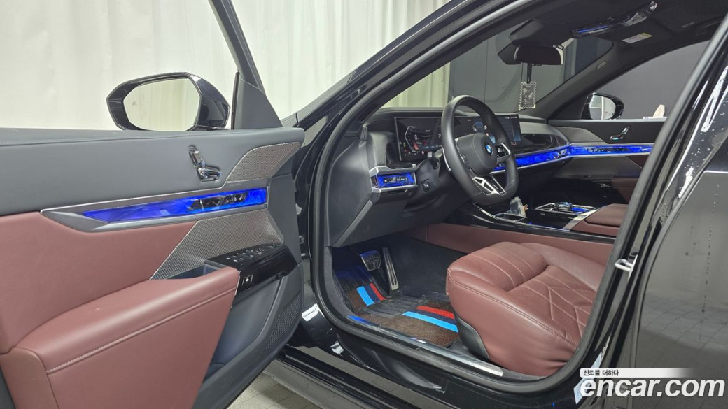 BMW 7-Series 740d xDrive M Sport, 2025