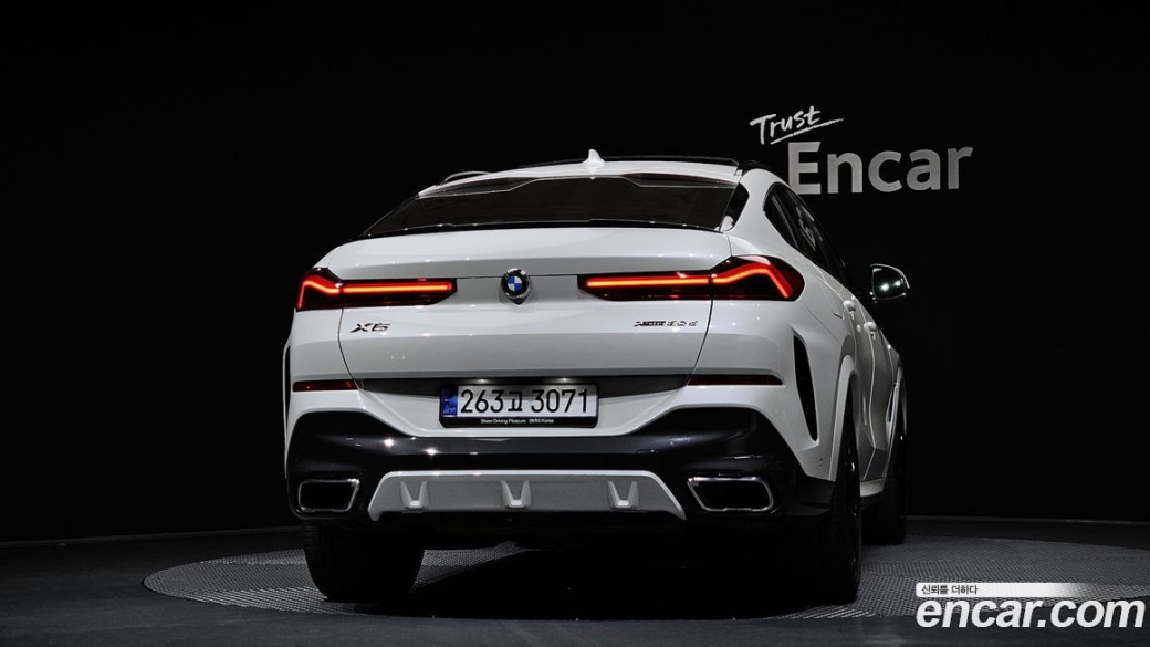 BMW X6 xDrive30d M Sport, 2021