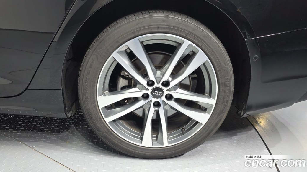 Audi A6 45 TFSI Quattro Premium, 2023