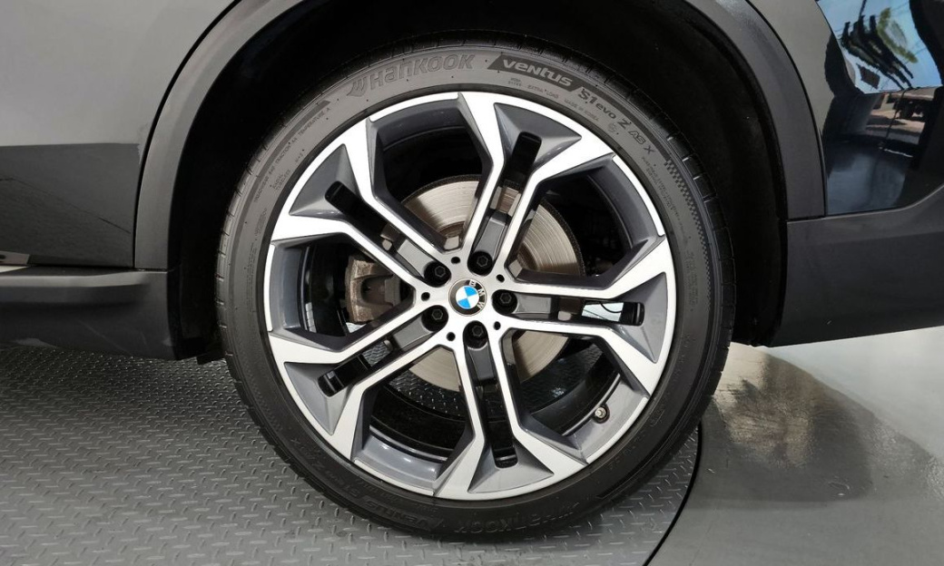 BMW X5 xDrive 40i M Sport, 2023