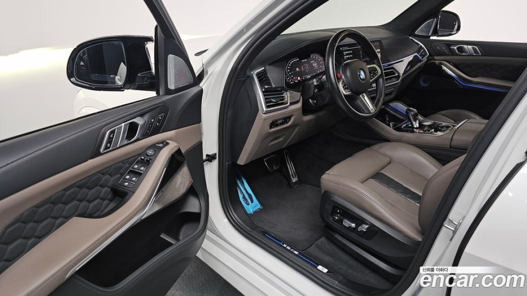BMW X5M 4.4 Competition, 2023