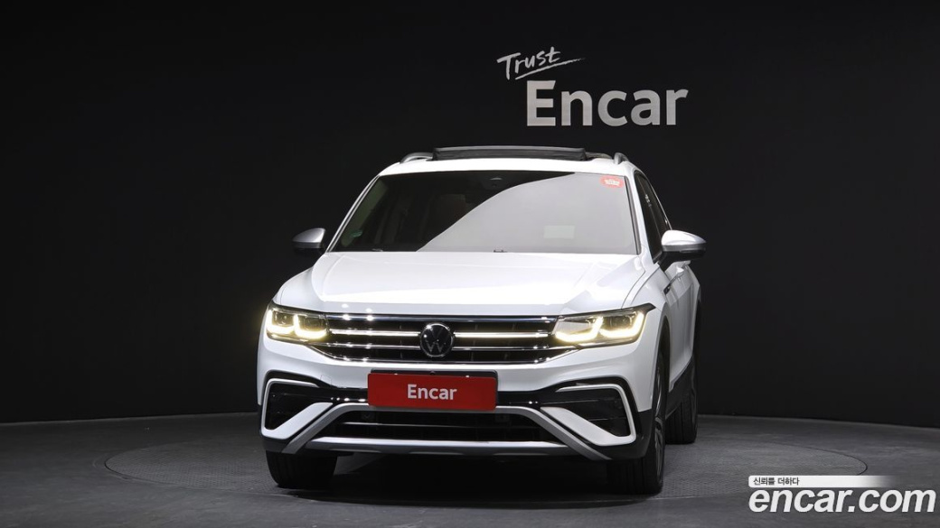 Volkswagen Tiguan 2.0 TSI Prestige, 2023
